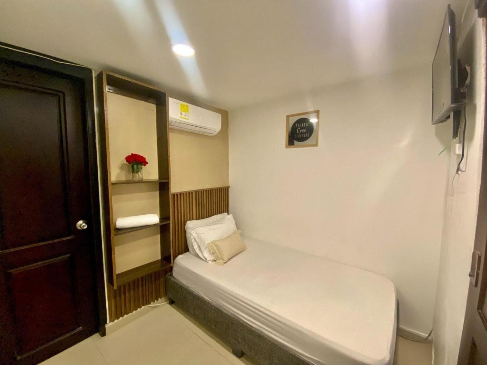 Hotel Casa Lopez - 3*