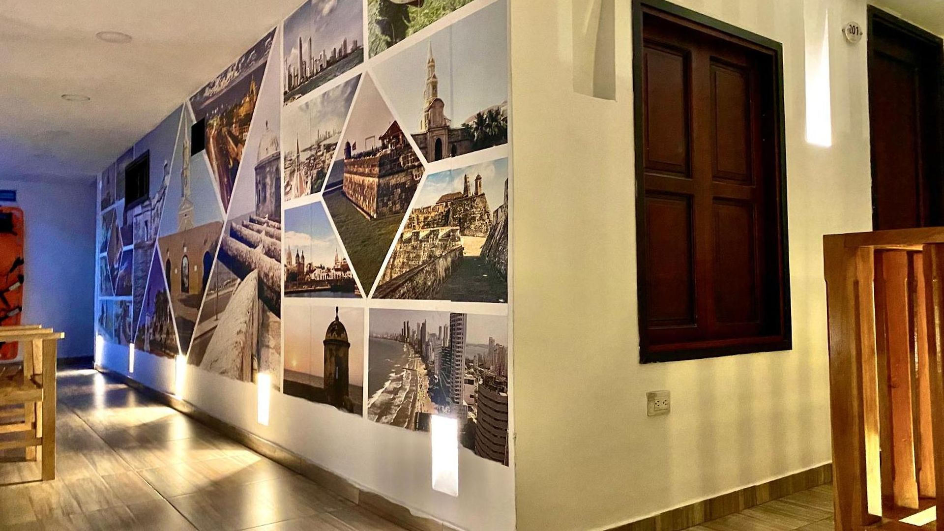 Hotel Casa Lopez - 3*