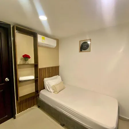 Hotel Casa Lopez - 3*